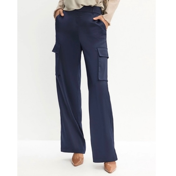 Melanie Lyne Satin Wide-Leg Cargo Pants size 6 - Picture 1 of 4
